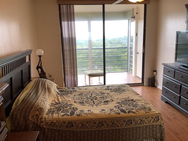 1300 St Charles Place, Pembroke Pines, FL 33026