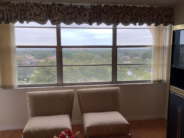 1300 St Charles Place, Pembroke Pines, FL 33026