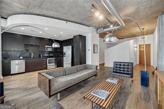 923 Peachtree Street NE 925, Atlanta, GA 30309