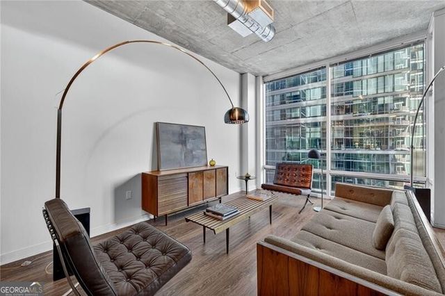 923 Peachtree Street NE 925, Atlanta, GA 30309