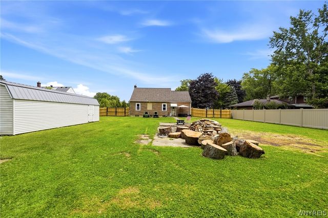 6888 Sy Road, Wheatfield, NY 14304