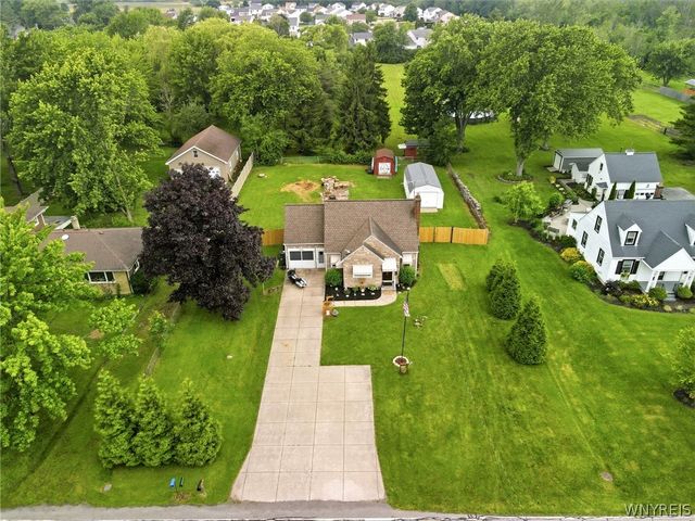 6888 Sy Road, Wheatfield, NY 14304