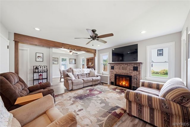6888 Sy Road, Wheatfield, NY 14304