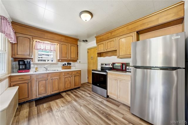 6888 Sy Road, Wheatfield, NY 14304