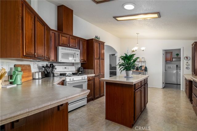 601 N Kirby 269, Hemet, CA 92545