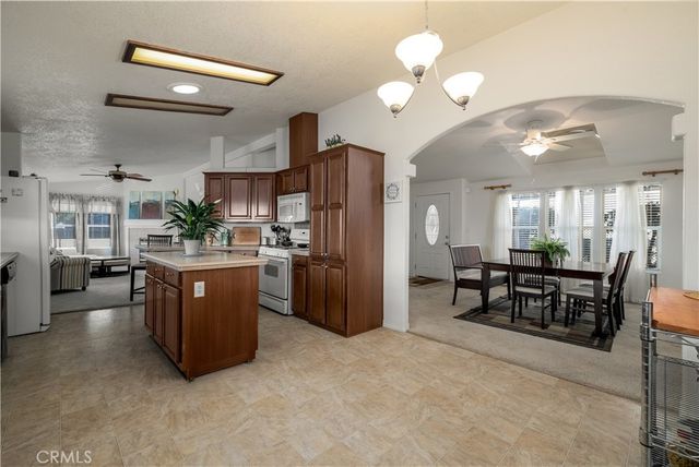 601 N Kirby 269, Hemet, CA 92545