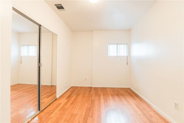 1314 S Manhattan, Los Angeles, CA 90019