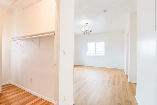 1314 S Manhattan, Los Angeles, CA 90019