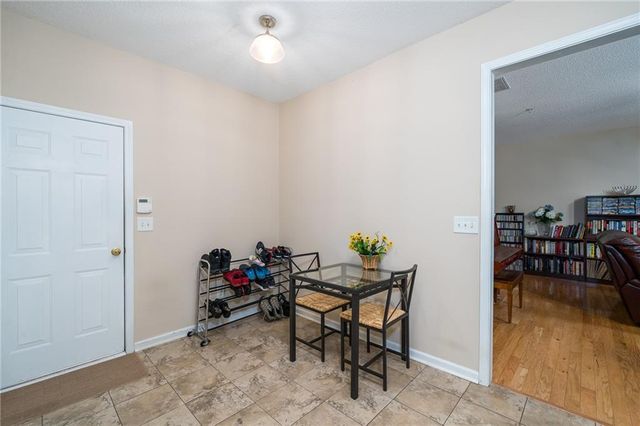 129 Regent Place, Woodstock, GA 30188