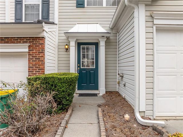 129 Regent Place, Woodstock, GA 30188