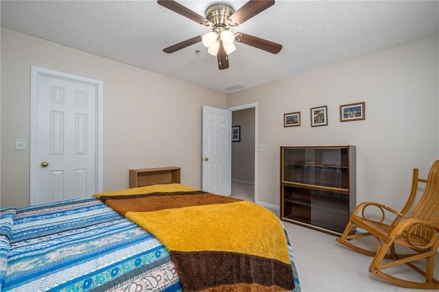 129 Regent Place, Woodstock, GA 30188