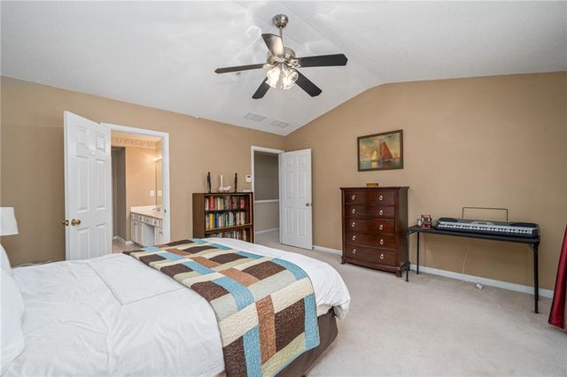 129 Regent Place, Woodstock, GA 30188