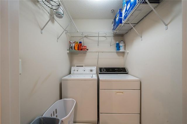 129 Regent Place, Woodstock, GA 30188