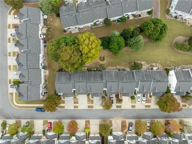 129 Regent Place, Woodstock, GA 30188