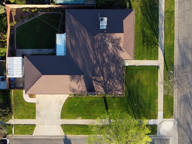 3263 E Rialto Avenue, Fresno, CA 93726