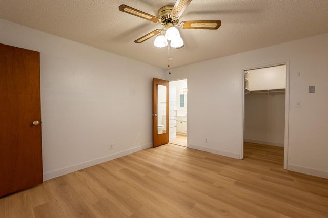 3263 E Rialto Avenue, Fresno, CA 93726