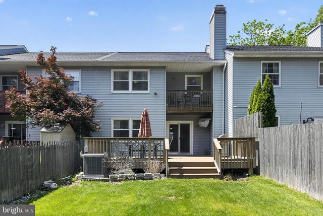 222 ORCHARD DR, North Wales, PA 19454