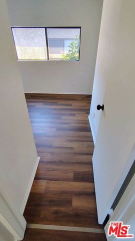 9834 Sepulveda Boulevard 102, North Hills (los Angeles), CA 91343