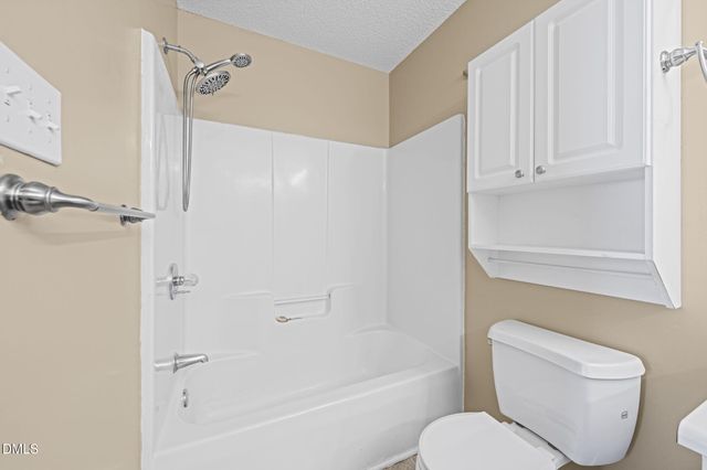 307 Laurel Ridge Drive, Clayton, NC 27520