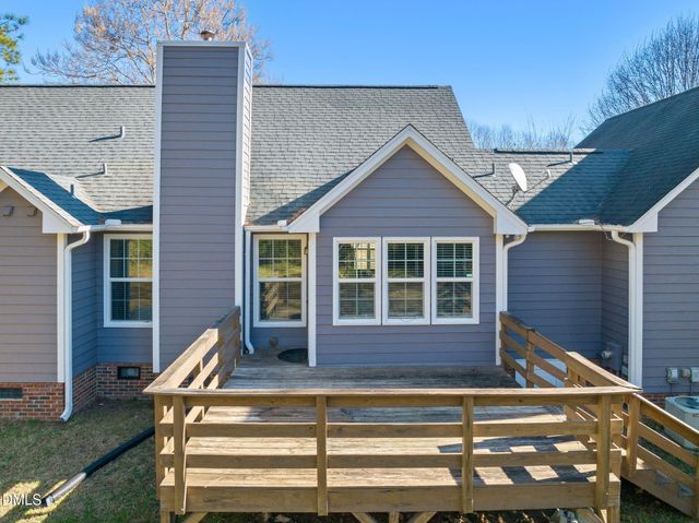 307 Laurel Ridge Drive, Clayton, NC 27520