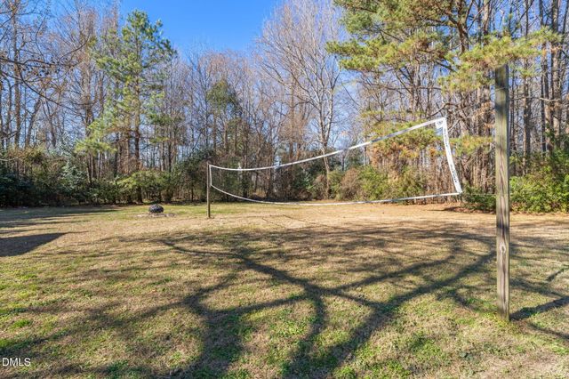 307 Laurel Ridge Drive, Clayton, NC 27520