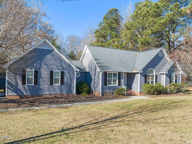 307 Laurel Ridge Drive, Clayton, NC 27520