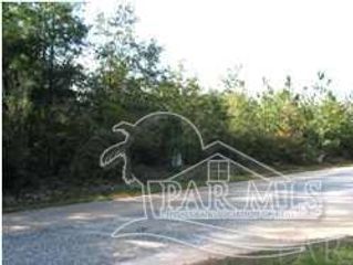 000 Hickorywood Dr, Milton, FL 32570