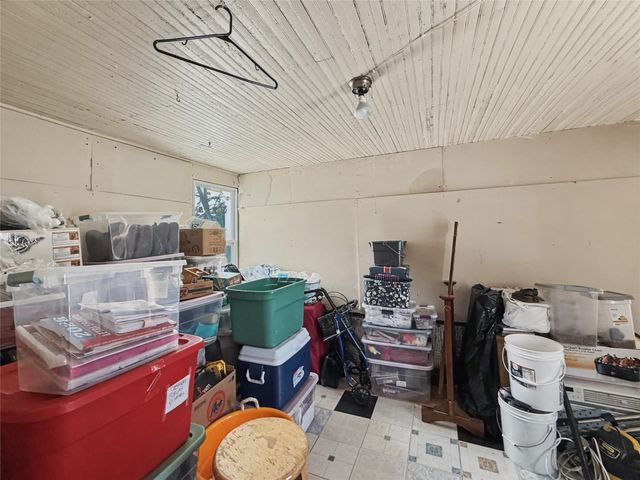 1019 E 8th Street, Des Moines, IA 50316