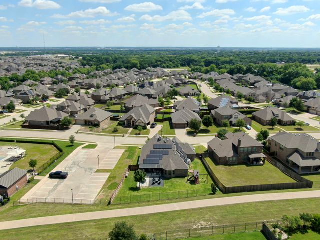 3205 Meadow Ridge Drive, Midlothian, TX 76065