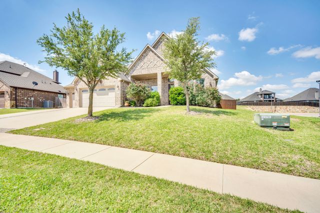 3205 Meadow Ridge Drive, Midlothian, TX 76065
