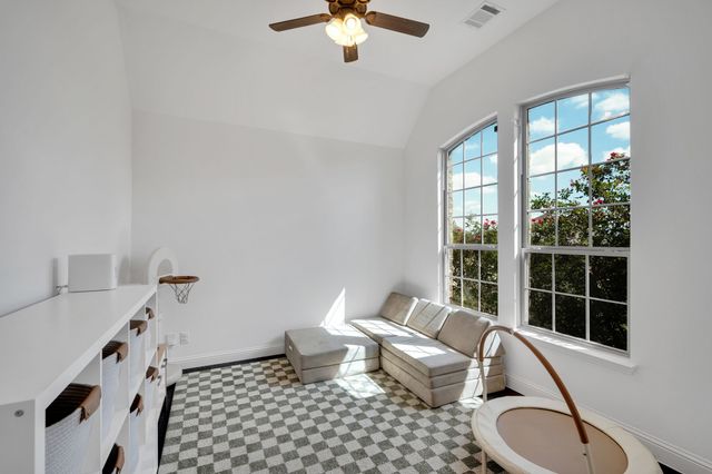 3205 Meadow Ridge Drive, Midlothian, TX 76065