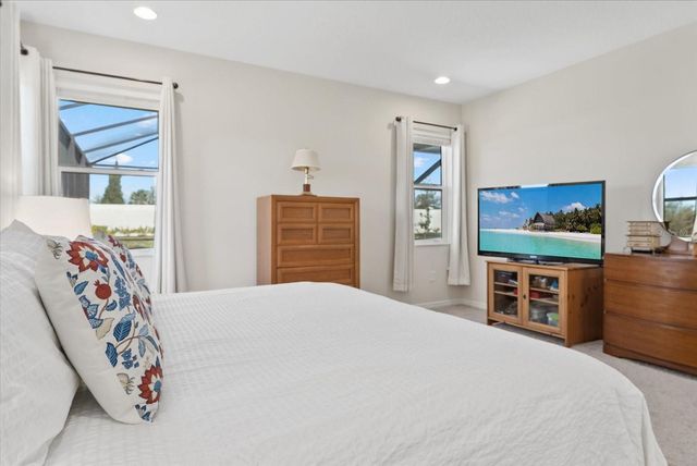 4607 RAINWATER GLEN, Bradenton, FL 34211