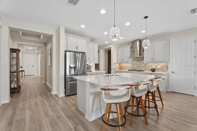 4607 RAINWATER GLEN, Bradenton, FL 34211