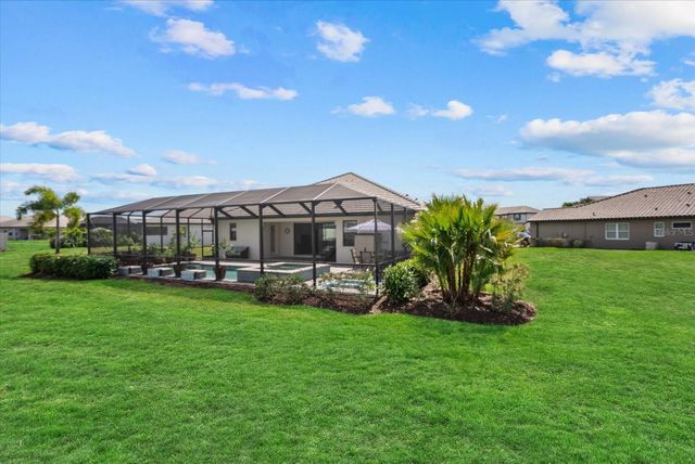 4607 RAINWATER GLEN, Bradenton, FL 34211