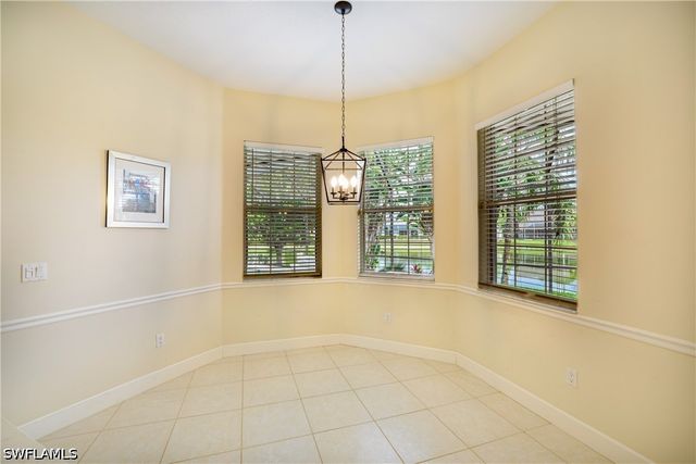 5235 Malvern CT, Naples, FL 34112