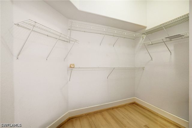 5235 Malvern CT, Naples, FL 34112