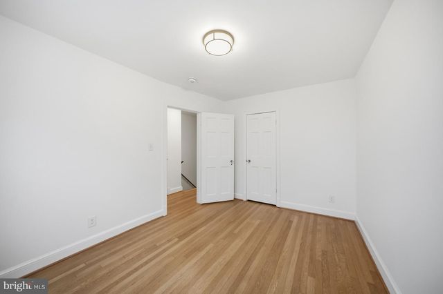 1951 39TH ST NW, Washington, DC 20007