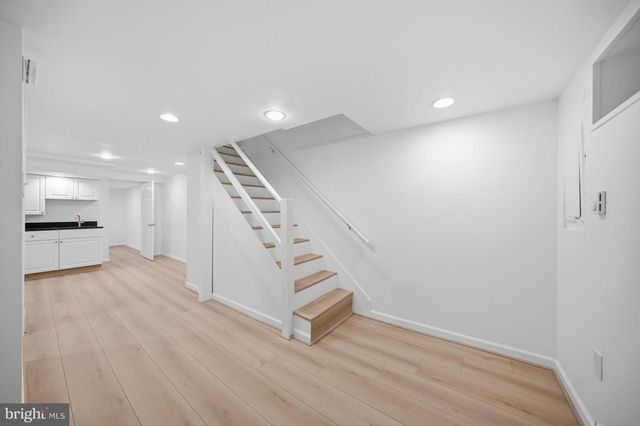 1951 39TH ST NW, Washington, DC 20007