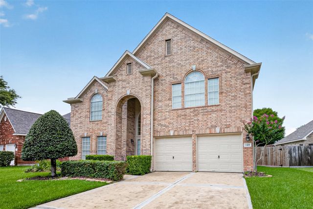 2419 Bay Hill Drive, Baytown, TX 77523