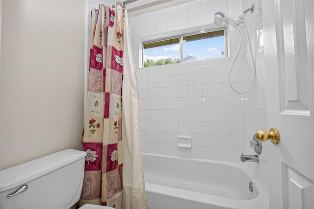 2419 Bay Hill Drive, Baytown, TX 77523