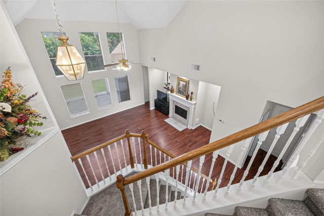 2419 Bay Hill Drive, Baytown, TX 77523
