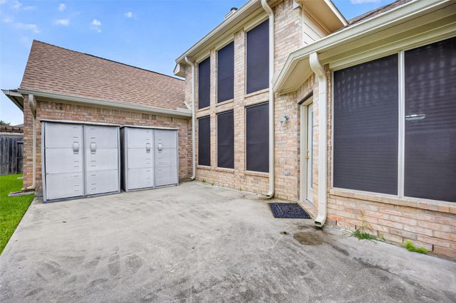 2419 Bay Hill Drive, Baytown, TX 77523