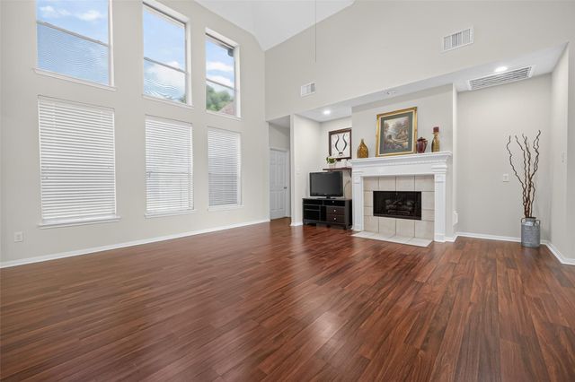 2419 Bay Hill Drive, Baytown, TX 77523