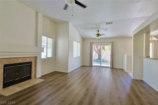 8804 Cypresswood Avenue, Las Vegas, NV 89134