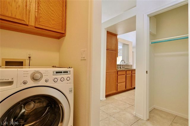 8804 Cypresswood Avenue, Las Vegas, NV 89134