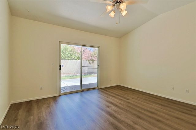 8804 Cypresswood Avenue, Las Vegas, NV 89134