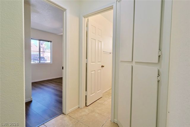 8804 Cypresswood Avenue, Las Vegas, NV 89134