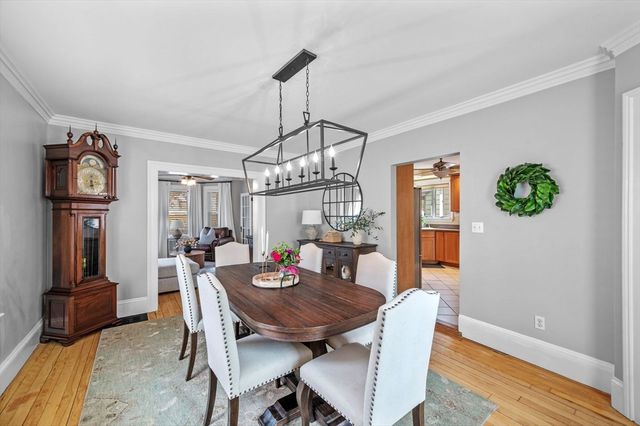 25 Lyman St, Beverly, MA 01915