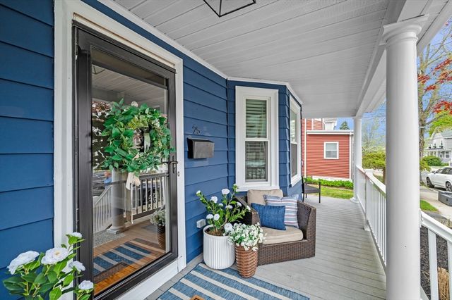 25 Lyman St, Beverly, MA 01915