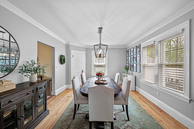25 Lyman St, Beverly, MA 01915